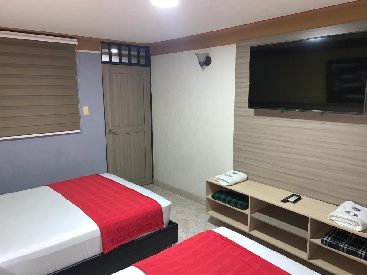 Hotel Don Juan Буґа Екстер'єр фото